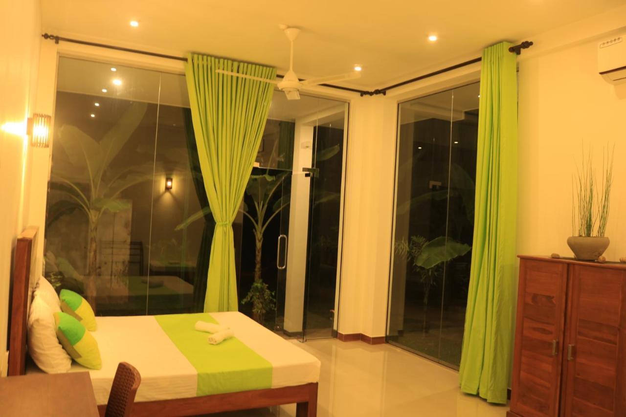 Elegant Lake House Tissamaharama Exterior foto